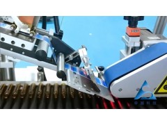 成都申越臥式圓瓶貼標機 安瓿瓶不干膠標簽貼標